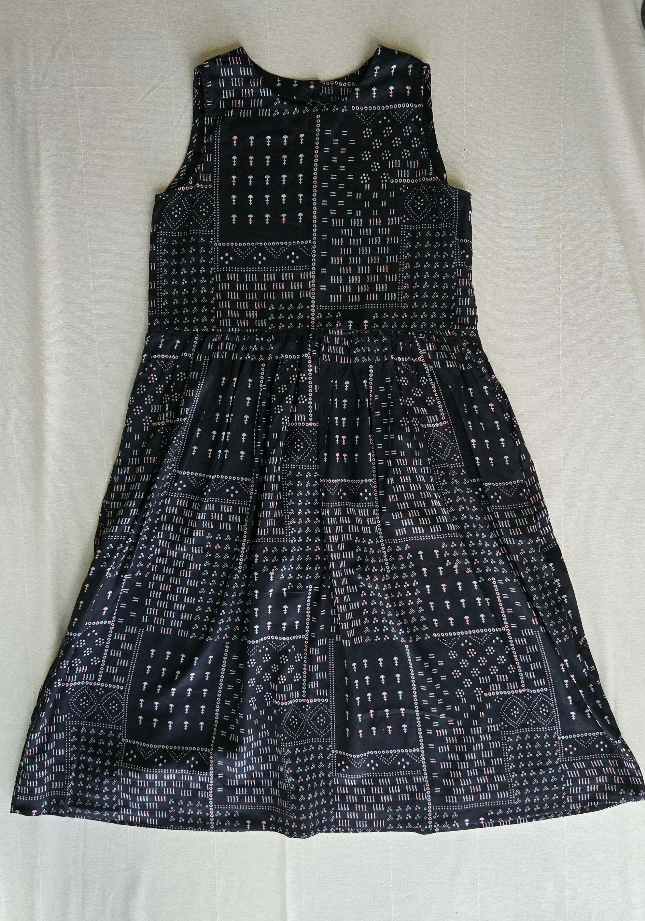 Nibanna Dress